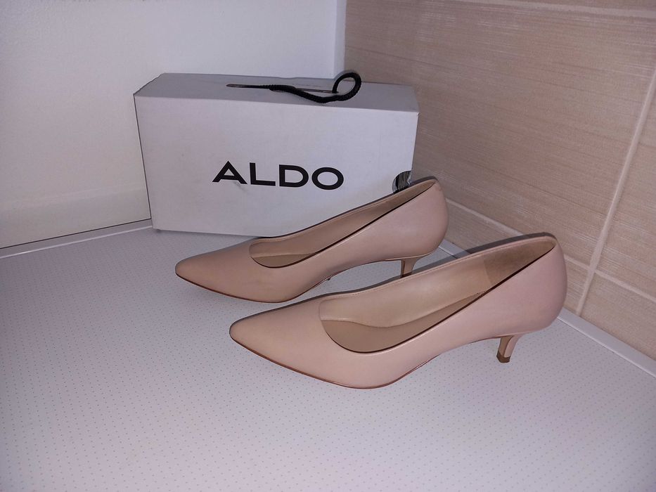 Pantofi dama piele Aldo - de ocazie, nr 36, toc 4cm, nude. Ca noi!