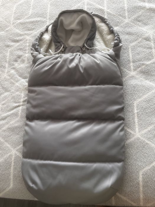 Продам детский комбенизон + кокон