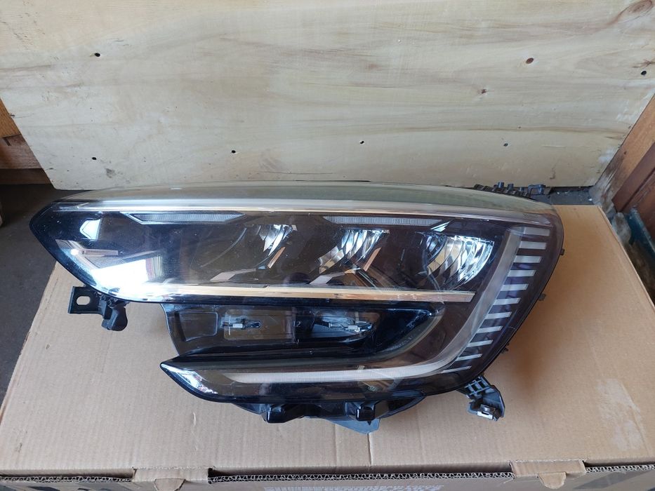 Far stg Renault Megane 4 Facelift full led