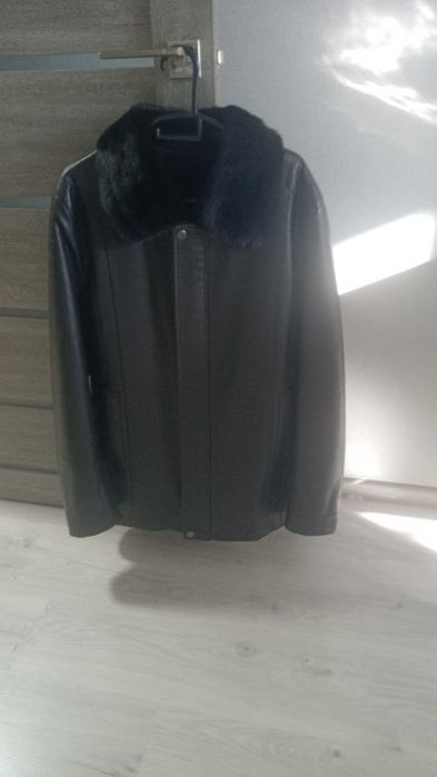 Продам дублёнку новая