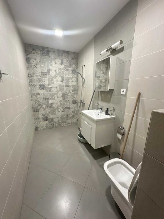 Продава се Тристаен апартамент в Пловдив, Тракия - 157 кв.м за 1529 €/кв.м - Снимка #1