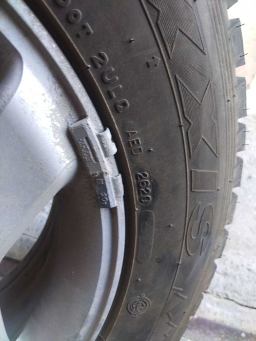 Лети джанти 16 цола Toyota rav4 +гуми 225 70 16