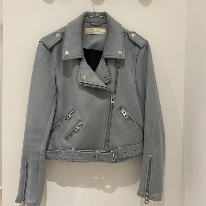 Късо велурено яке Zara