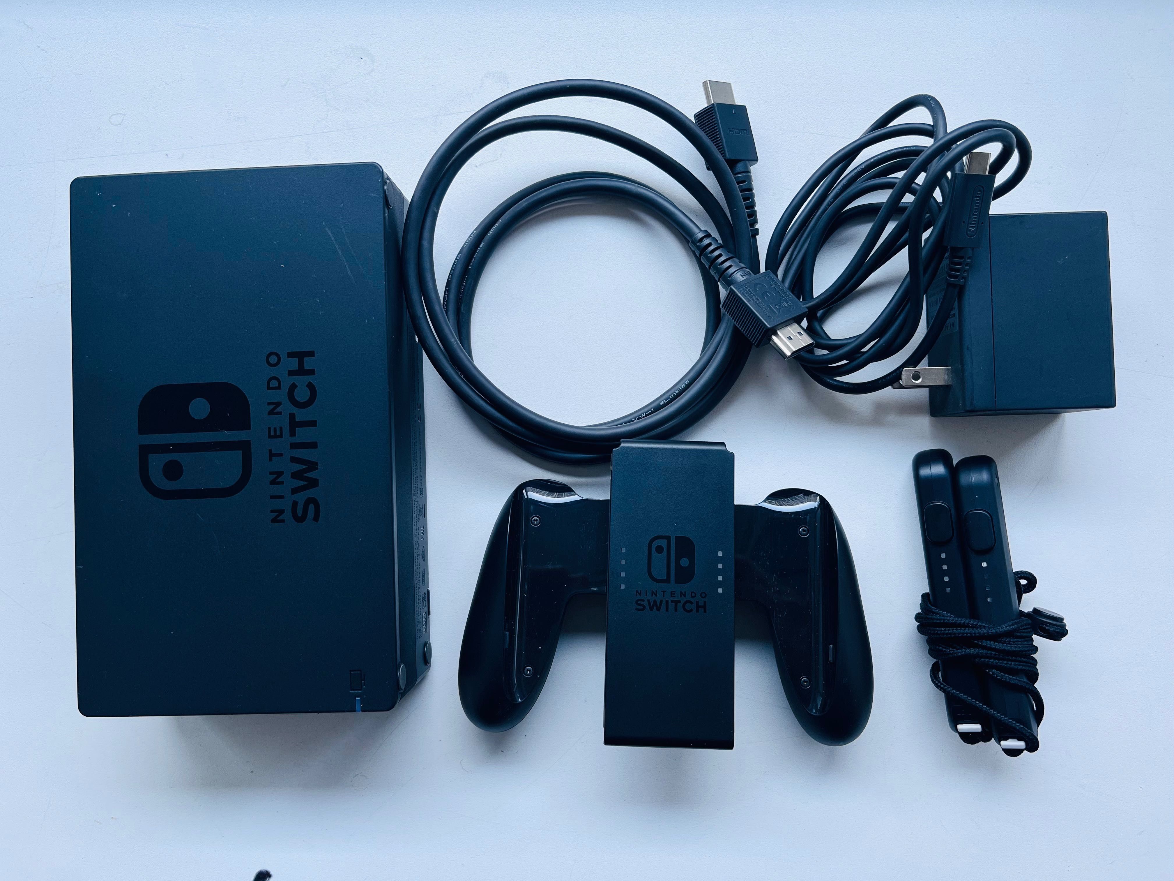 Nintendo Switch + Pro Controller (чипованная и прошитая)