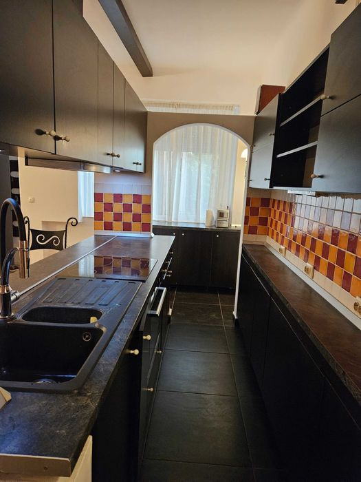 Închiriere Apartament Ultracentral Spațios in Clădire Istorică