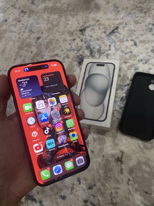 Продам Айфон 15 в идеальном состоянии