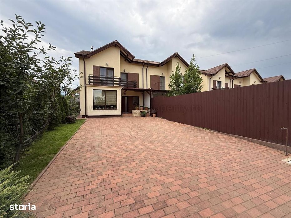 Vila de vanzare tip Duplex in Cisnadie Cartierul Arhitectilor