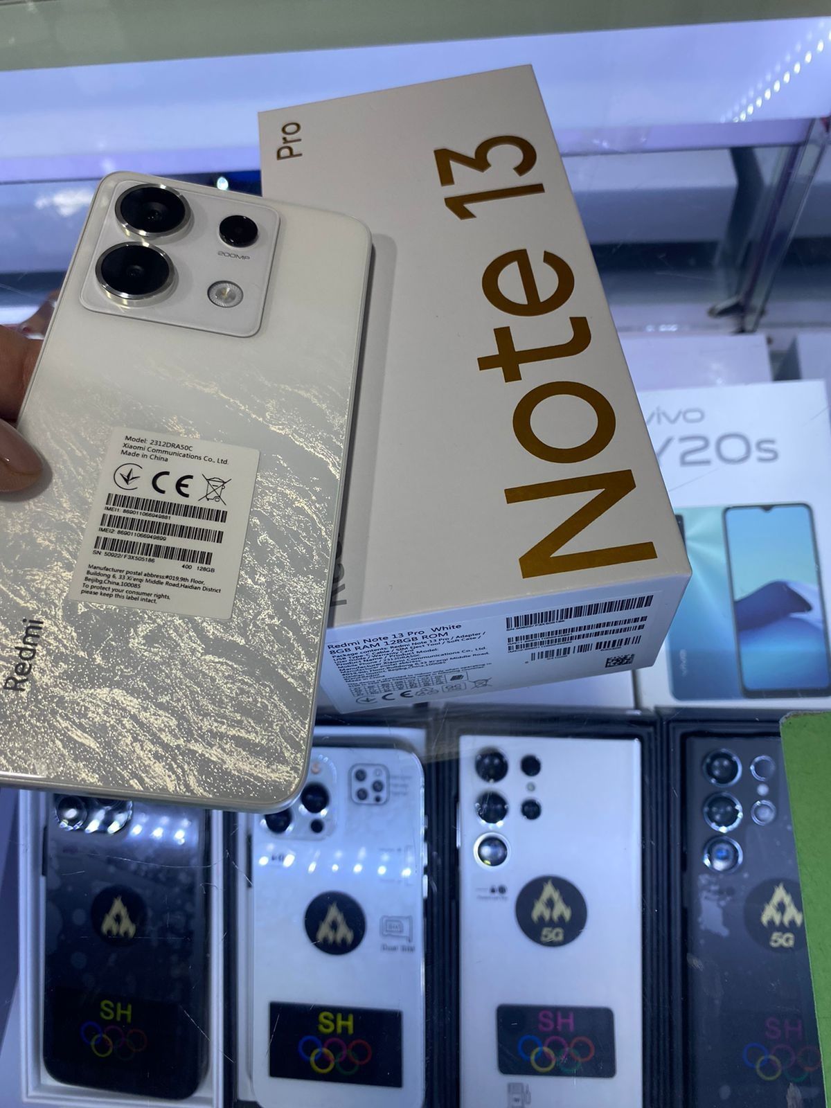 Продаем смартфоны iPhone 17 pro max 16 pro