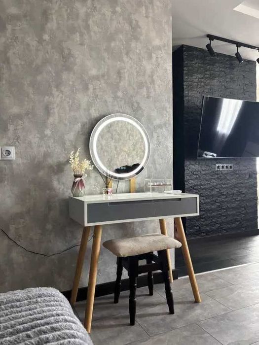 Дава се под наем Двустаен апартамент в София, Център - 58 кв.м за 397.8 € - Снимка #2