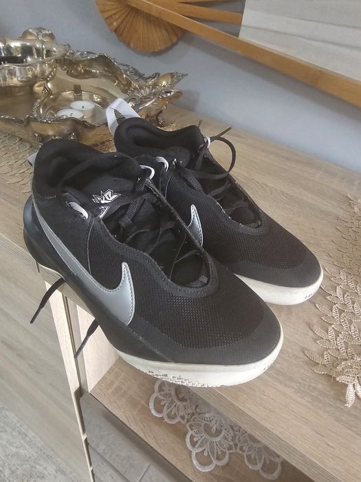 Adidasi nike stare perfecta
