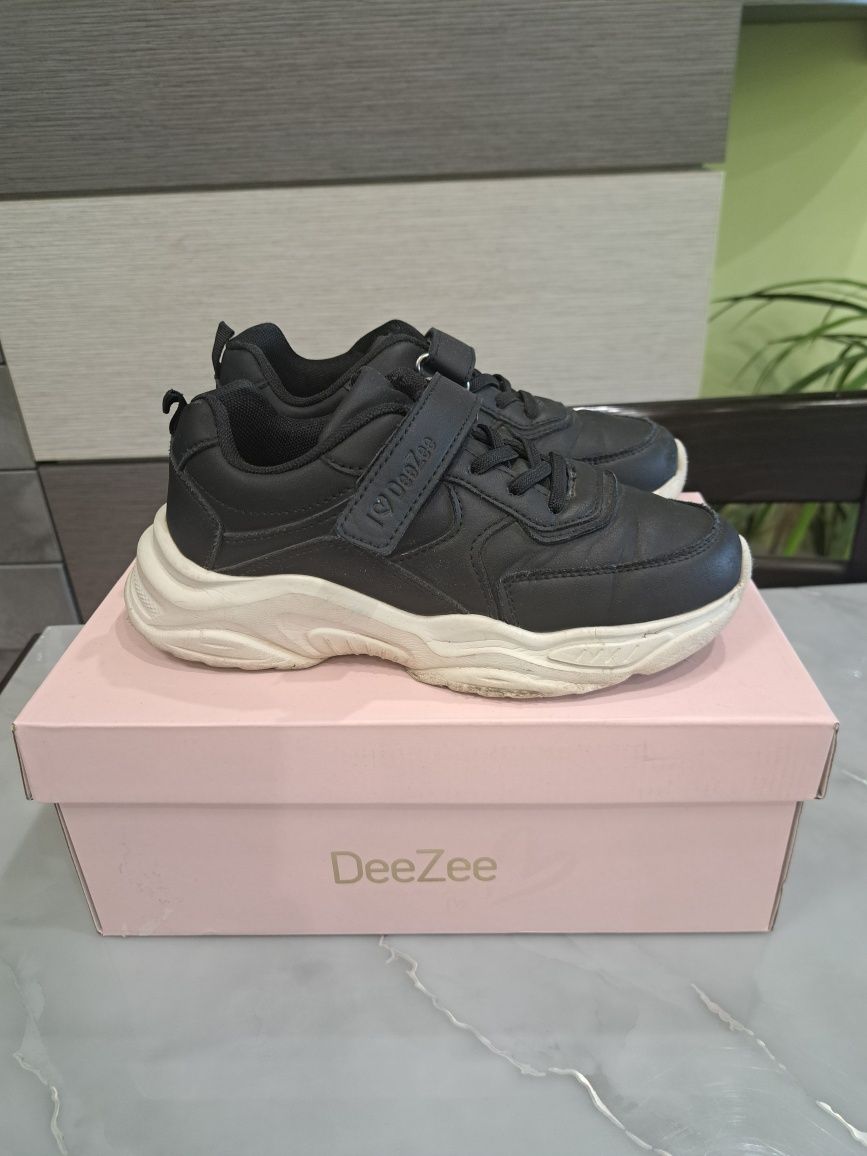 Детски маратонки DeeZee номер 33