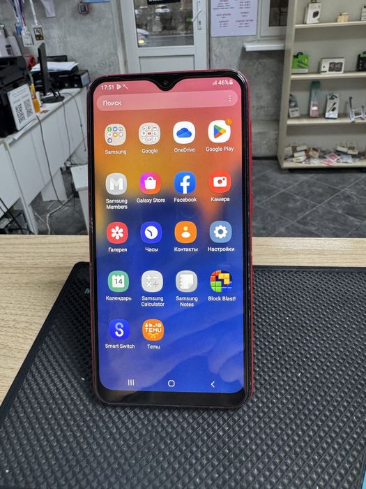 Самсунг а10/32гига память