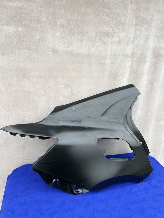 Aripa dreapta spate renault megane 4 sedan