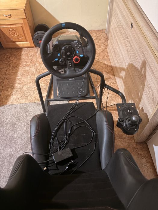 Cockpit с волан logitech g29 + shifter