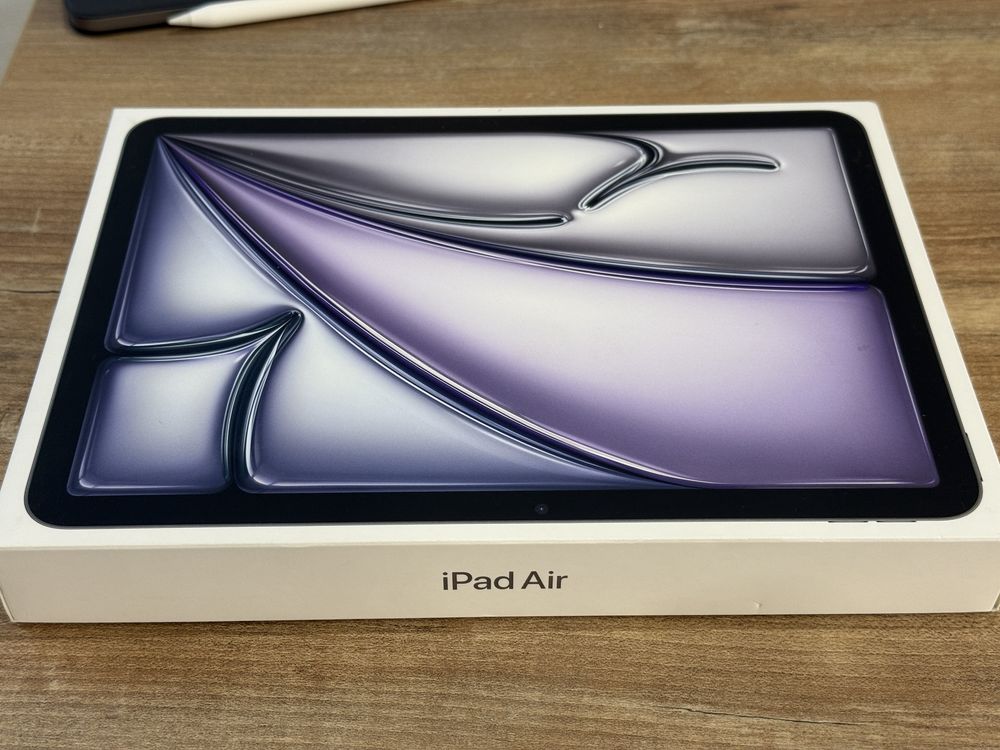 Apple Ipad Air 11” (M2) + Apple Pencil (2nd Gen) + Smart Folio калъф