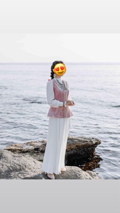 Кажеки нежно розвый