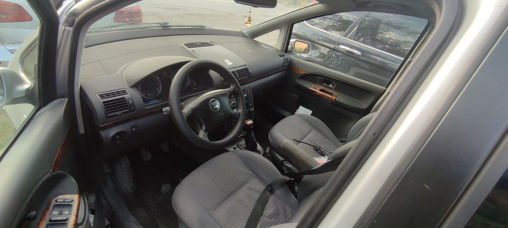 Продава се Seat Alhambra