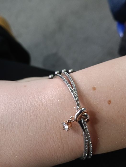 Vând ceas Fossil nou și brățară Swarovski nou