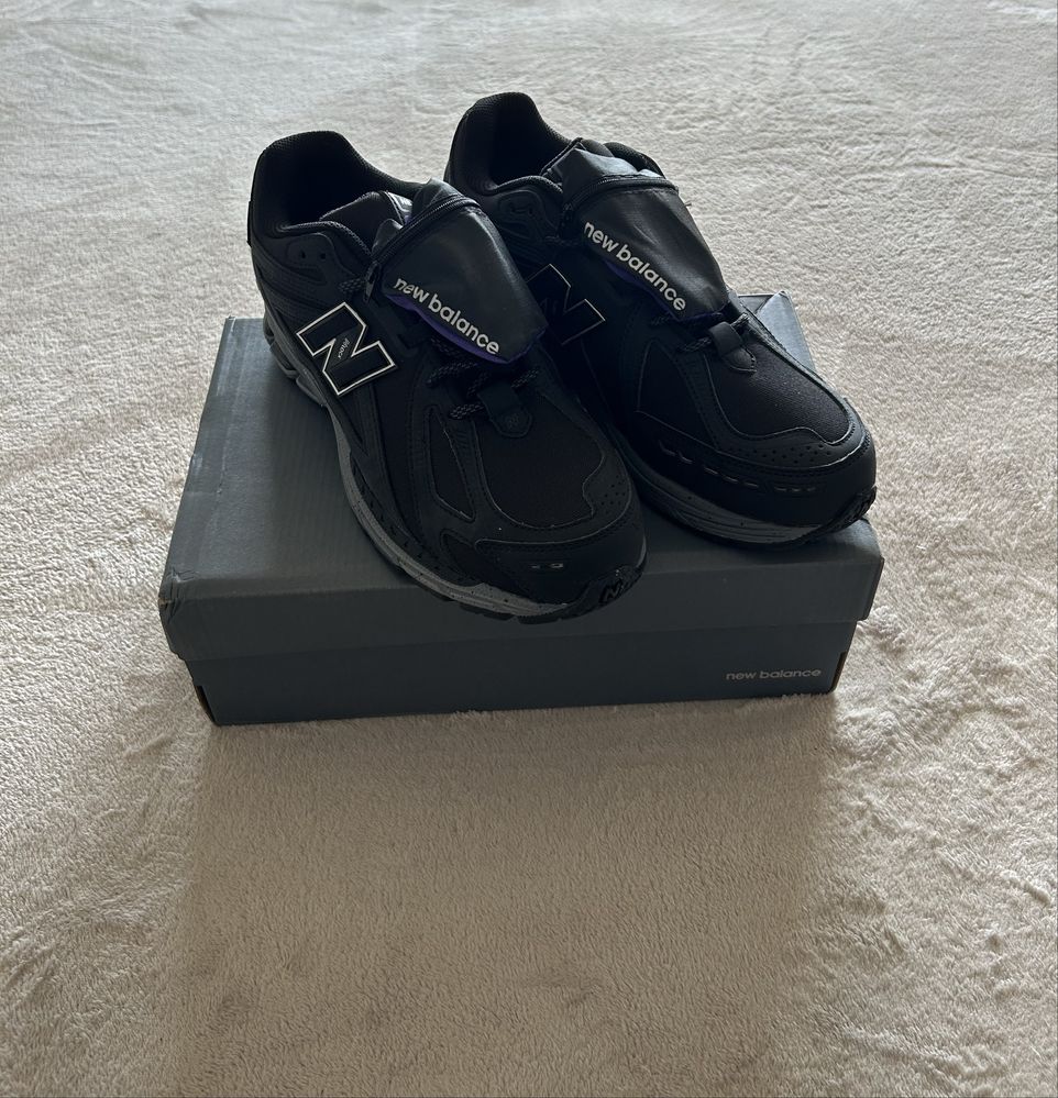 New Balance 1906