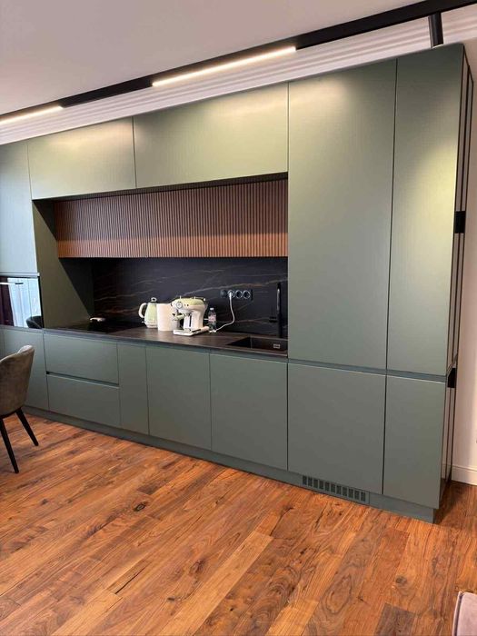 Тристаен апартамент под наем в ж.к. Кръстова вада, 2202230