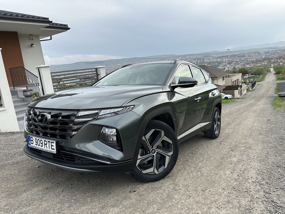 PJ Vând Hyundai Tucson Hybrid 230CP Luxury 4x4 TVA deductibil