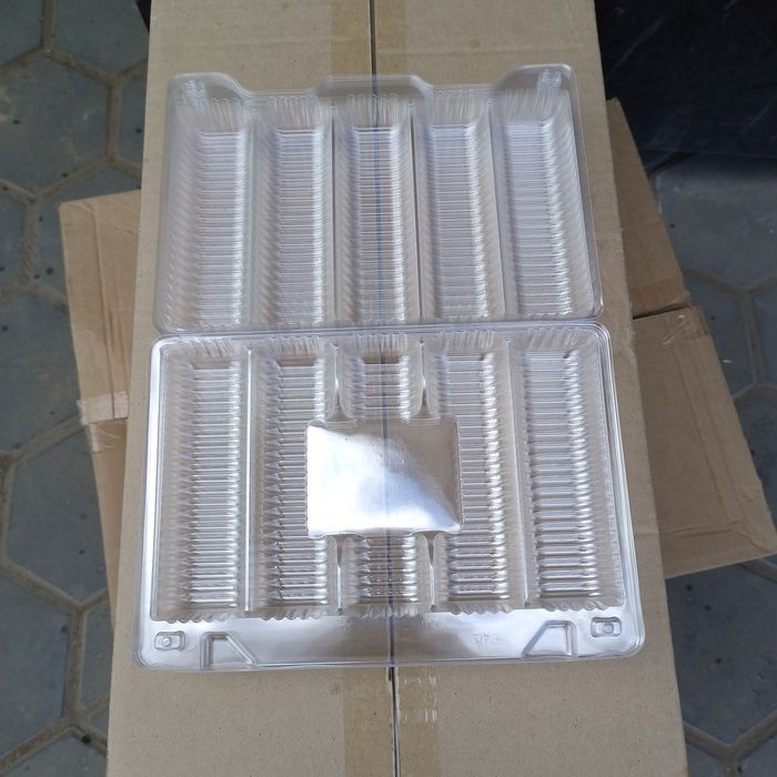 Контейнер для макаронс