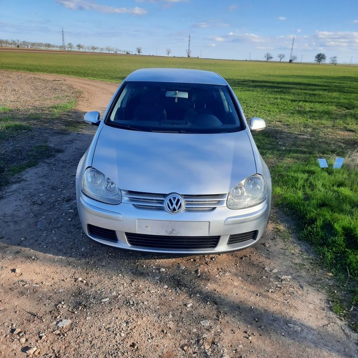 Golf 5 urgent se vinde