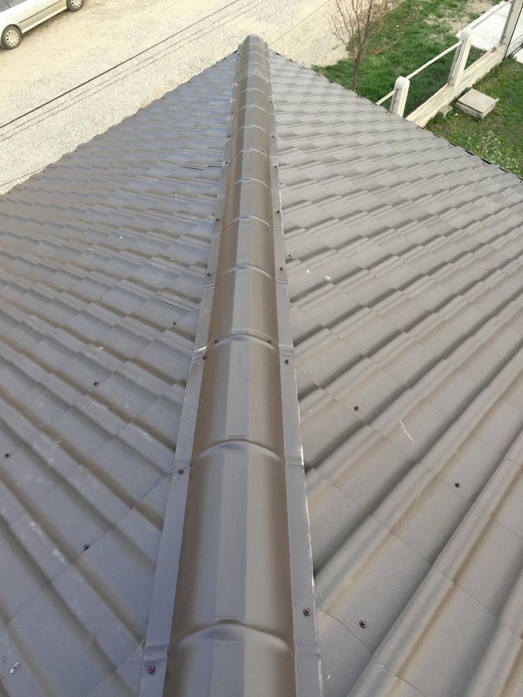 Servicii de construcții / reparații  acoperiș și montaj țiglă metalică