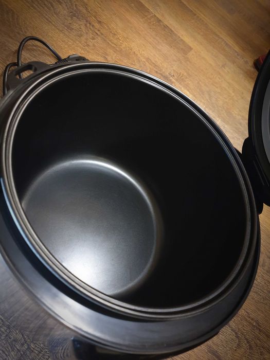 Мултикукър ZEPHYR, 700w, 5 литра, 18 програми