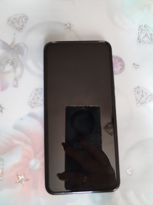 Продаю телефон HUAWEl P smart Z