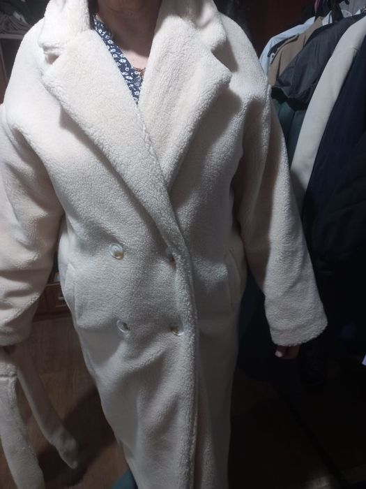 Срочно продаю шубу тедди