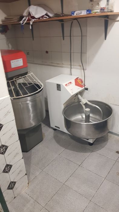 Продава се Магазин в Дупница - 70 кв.м за 146 €/кв.м - Снимка #2