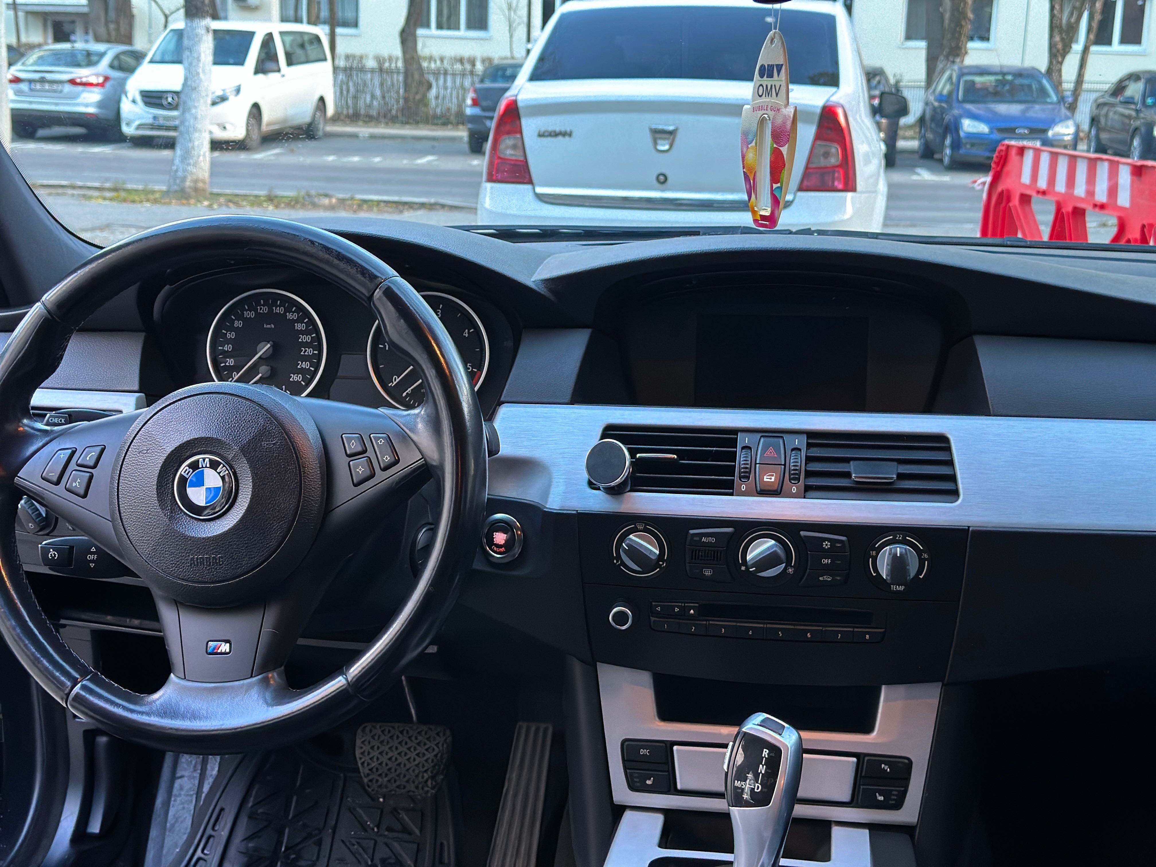 Vând  BMW Seria 5,520D LCi