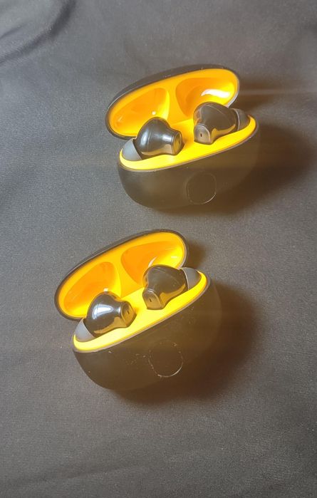 Продам новые наушники