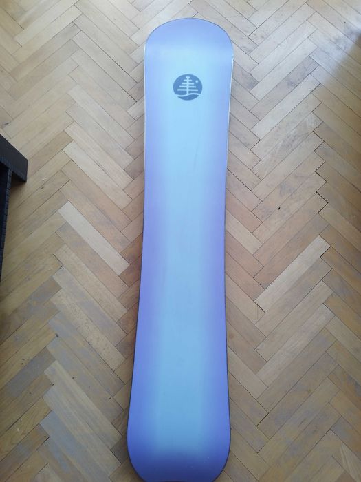 Burton Family Tree Wave Tracer flying v 155 All Mountain/Pow Snowboard