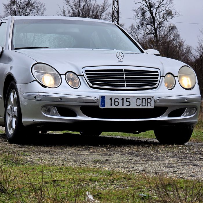 Mercedes Benz E class 3.2 diesel