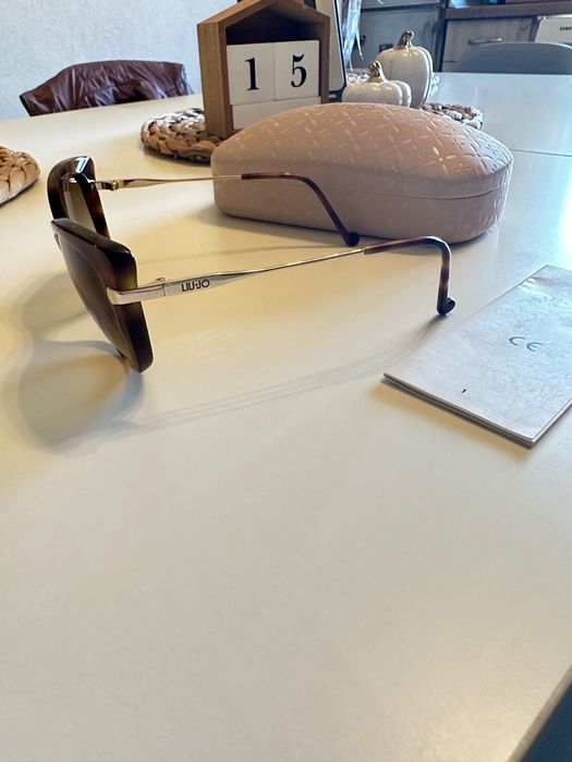 Дамски слънчеви очила