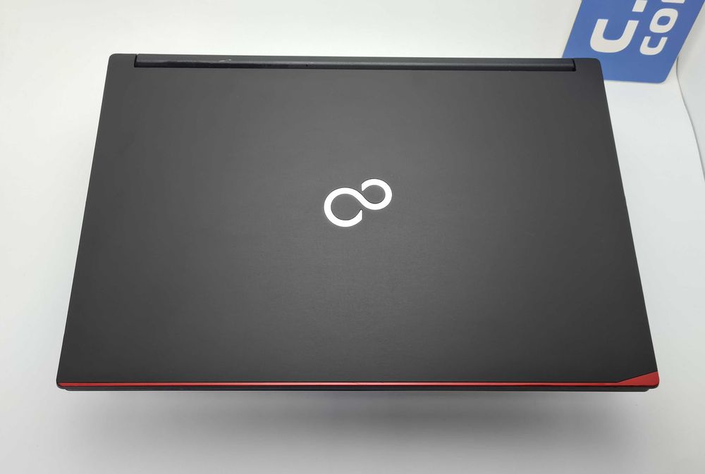 Fujitsu Lifebook E557 i5 7200U/8GB/240SSD/FHD