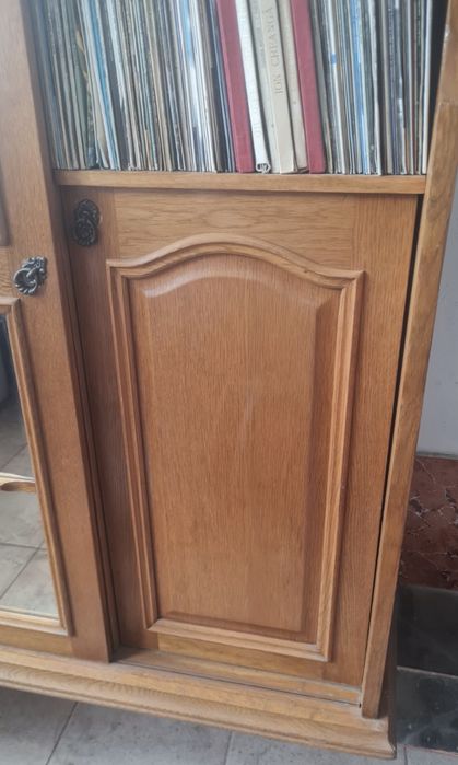 Cuier din lemn masiv