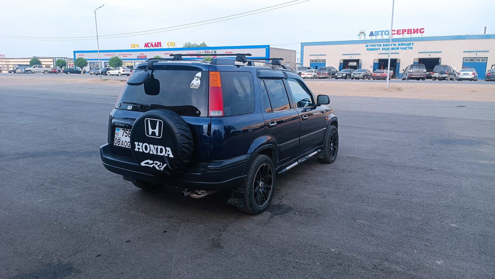Продам Honda CR-V
