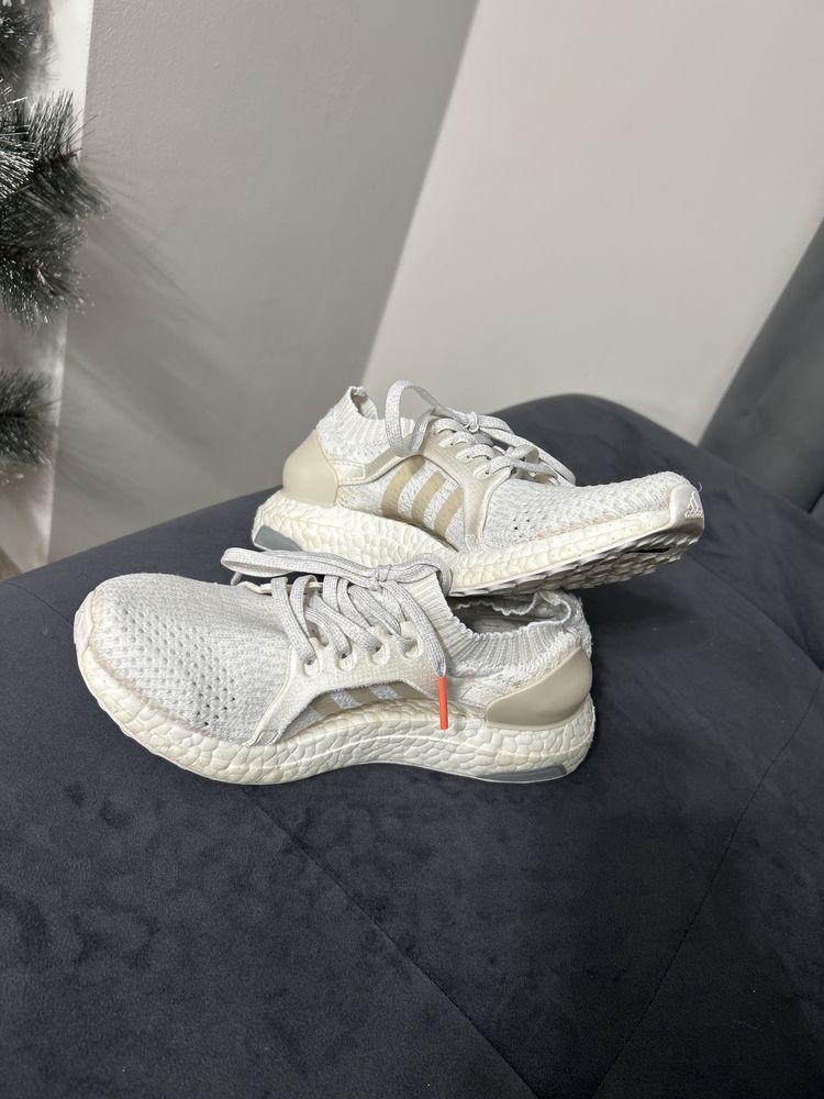 Маратонки Ultraboost Adidas