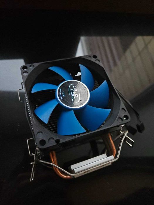 Продается i3-9100f с башенным кулером в комплекте