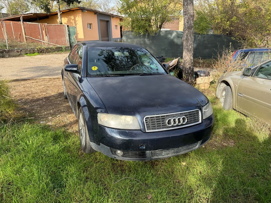Vand Audi A4 B6.2004