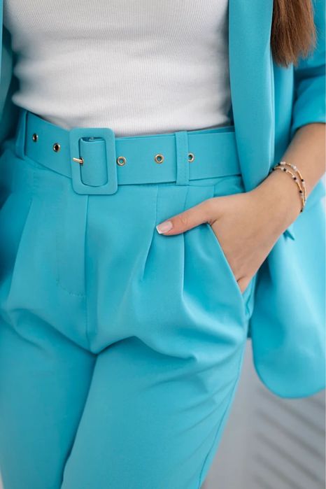 Панталон с висока талия и колан на zara