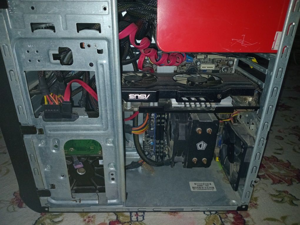 Компьютер  gtx 560 i5 2500 в рабочем состоянии
