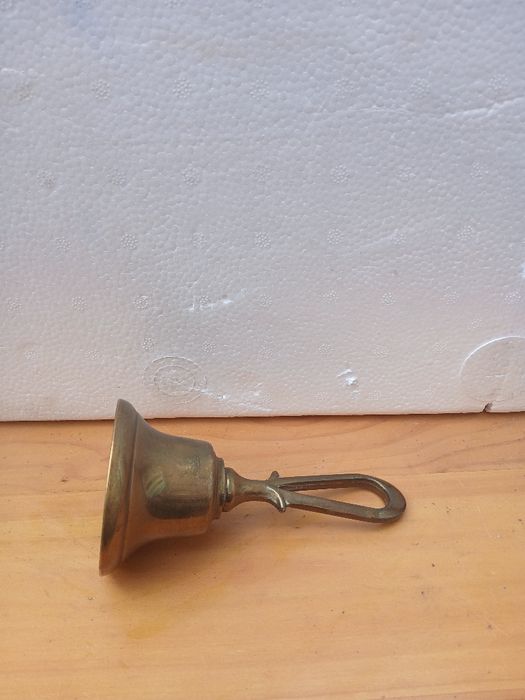 Clopot bronz masiv lucrat manual