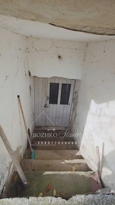 Продава се Къща в Долни чифлик - 60 кв.м за 709 €/кв.м - Снимка #19