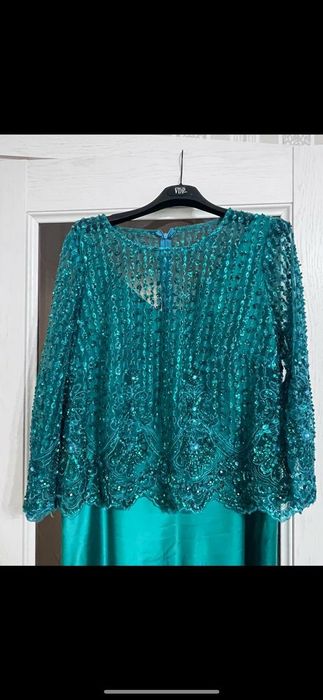 Продам платье вечернее 52-54 размер