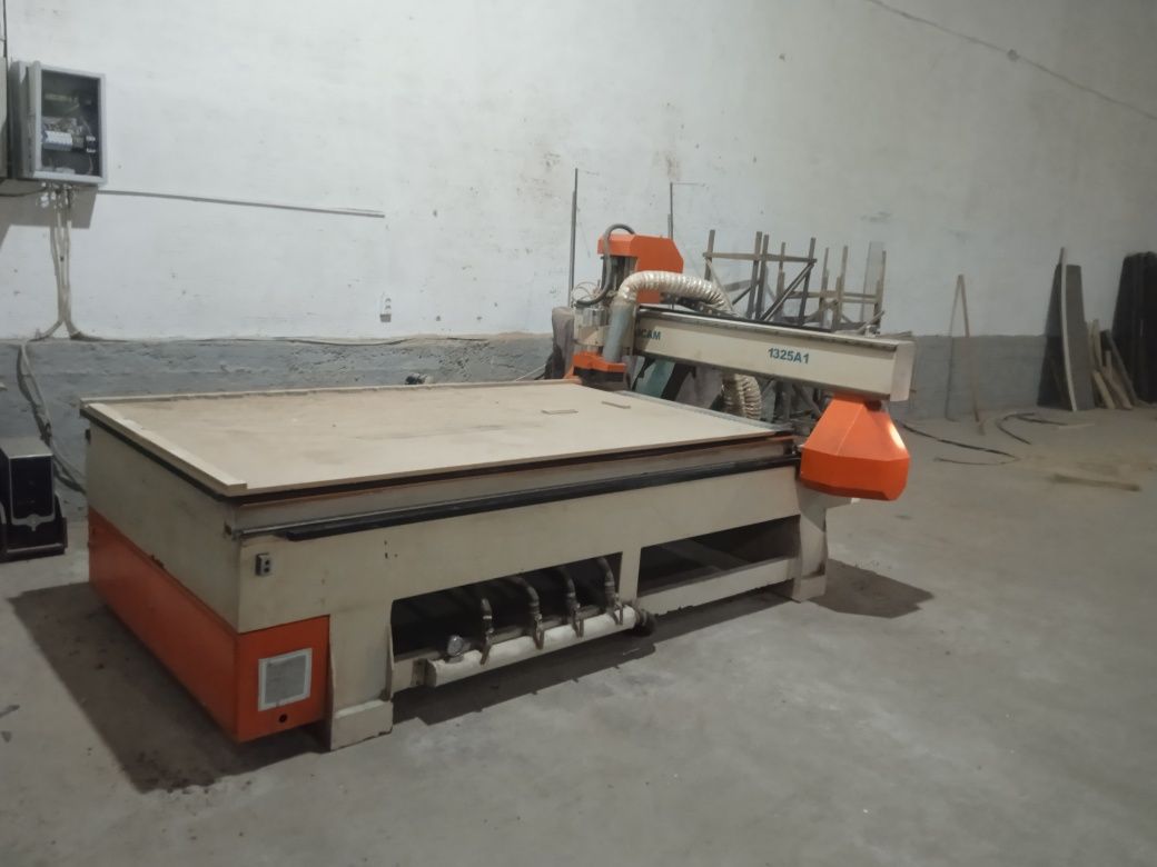 Rover stanok sotiladi
