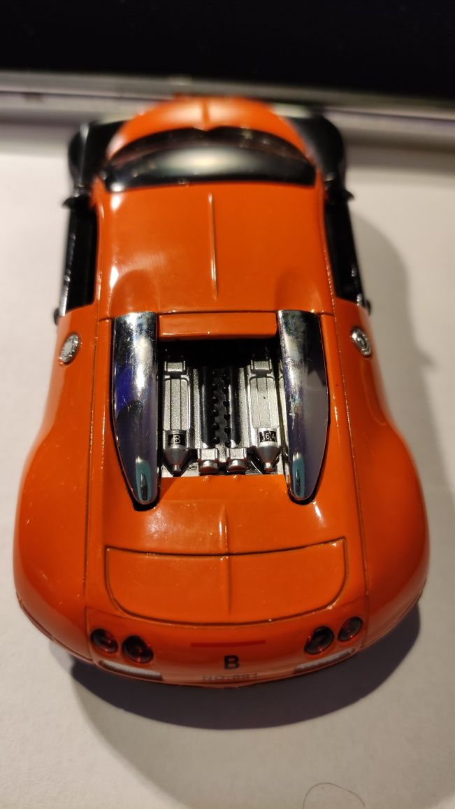 Bugatti Veyron macheta auto metalica, noua